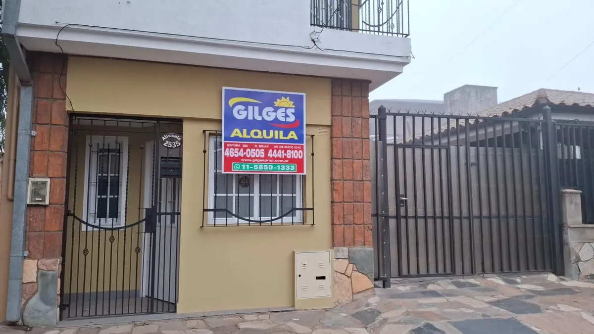 Alquiler Casa 3 Amb Con Cochera En San Justo