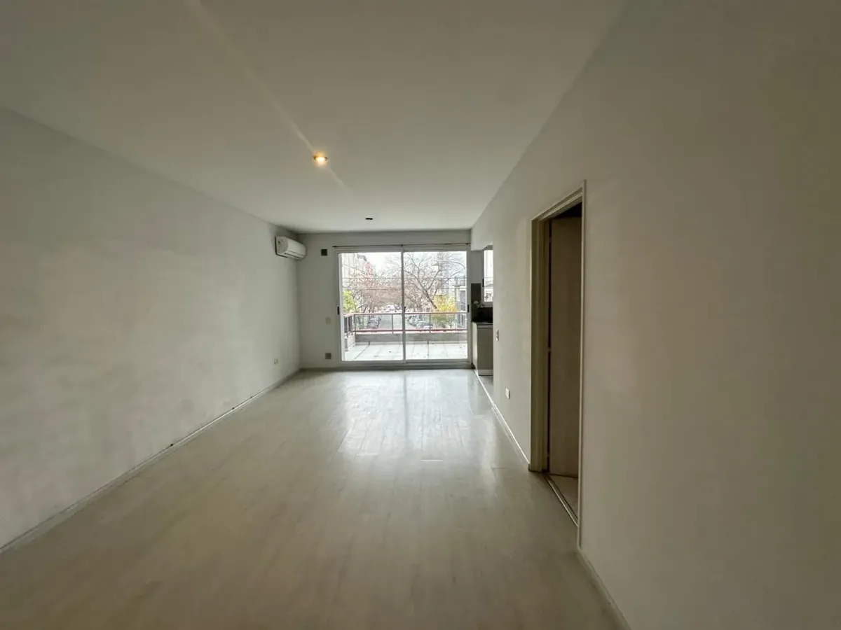 Rawson 100, Departamento Monoambiente Con Balcón Terraza, Edificio Con Pileta, Almagro