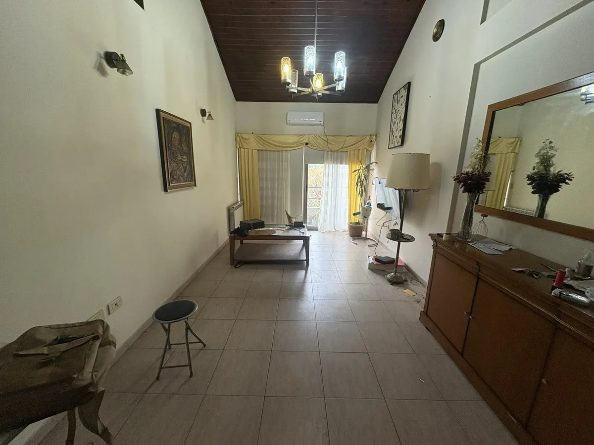 Departamento 3 Ambientes En Alquiler Adrogue Con Cochera Lavadero Y Pileta
