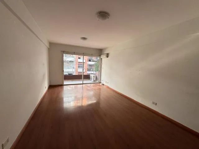 Departamento En Alquiler 1 Ambiente Conexion Lavarropas En Barrio Norte Con Balcón