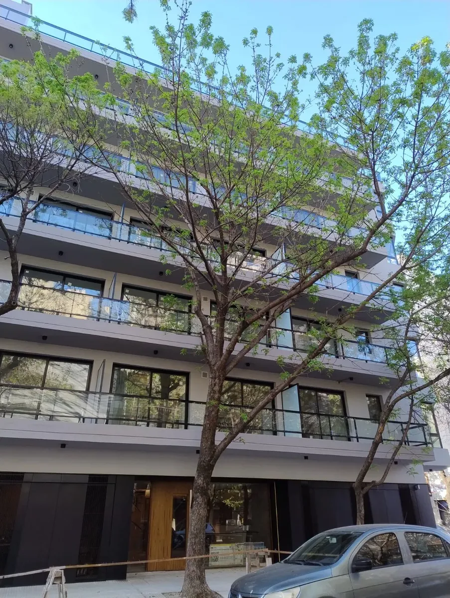 2-room unit with long balcony