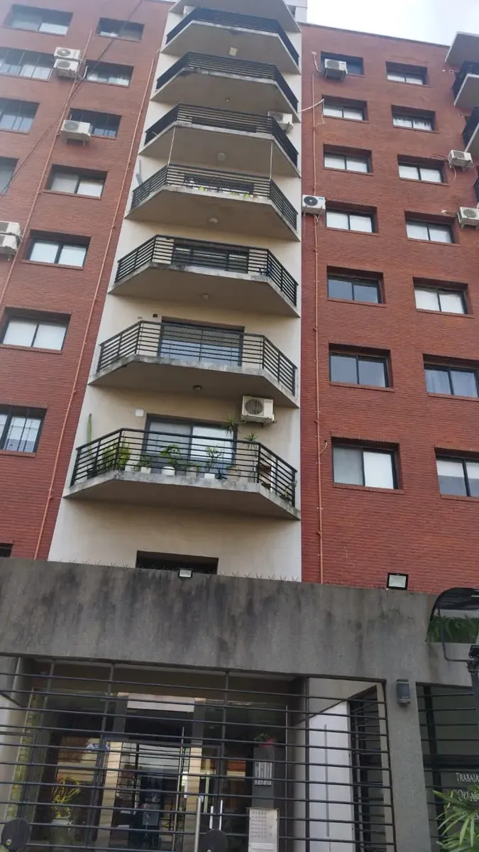 45 м², балкон спереди