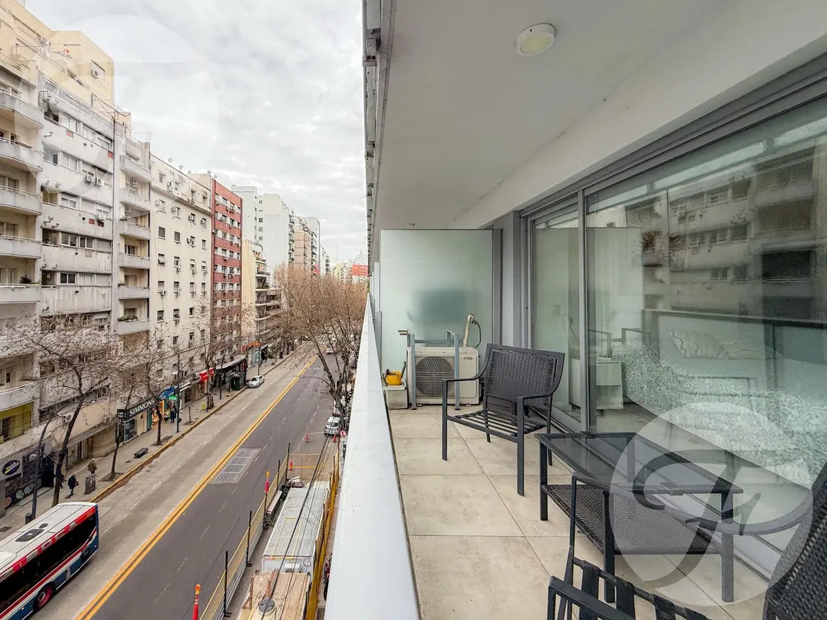 Monoambiente 63 m² con balcón