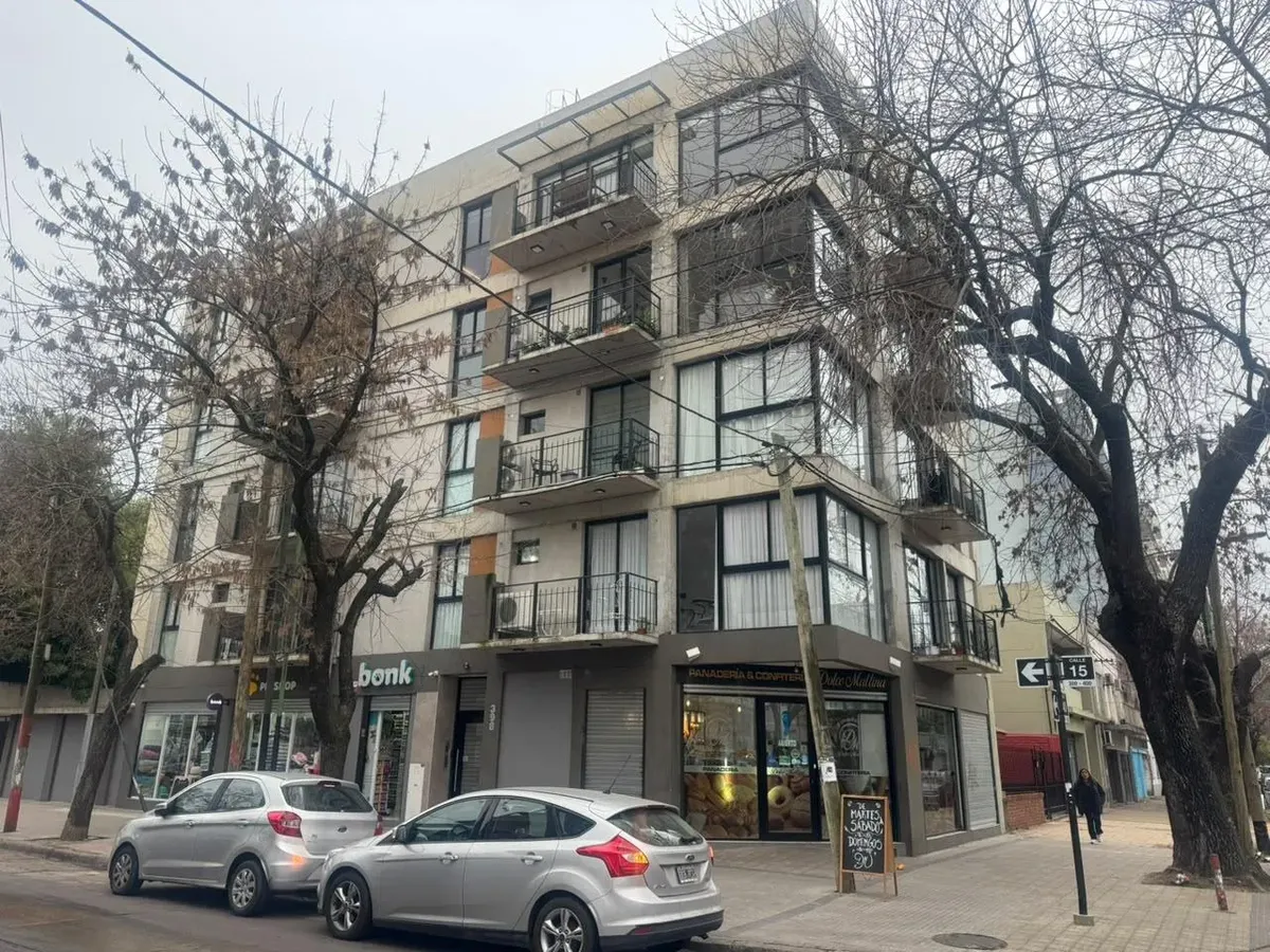 Departamento En Alquiler 1 Dormitorio Con Balcón Al Frente