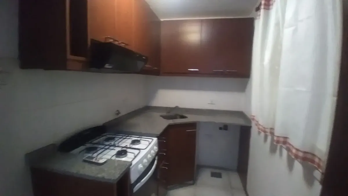 2-room apartment with front balcony