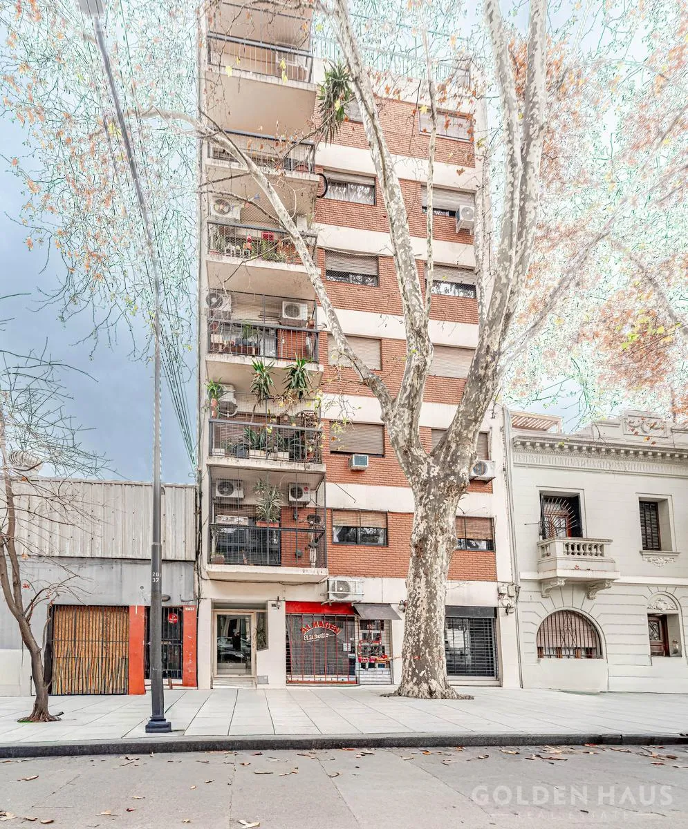 3-room apartment with enclosed balcony