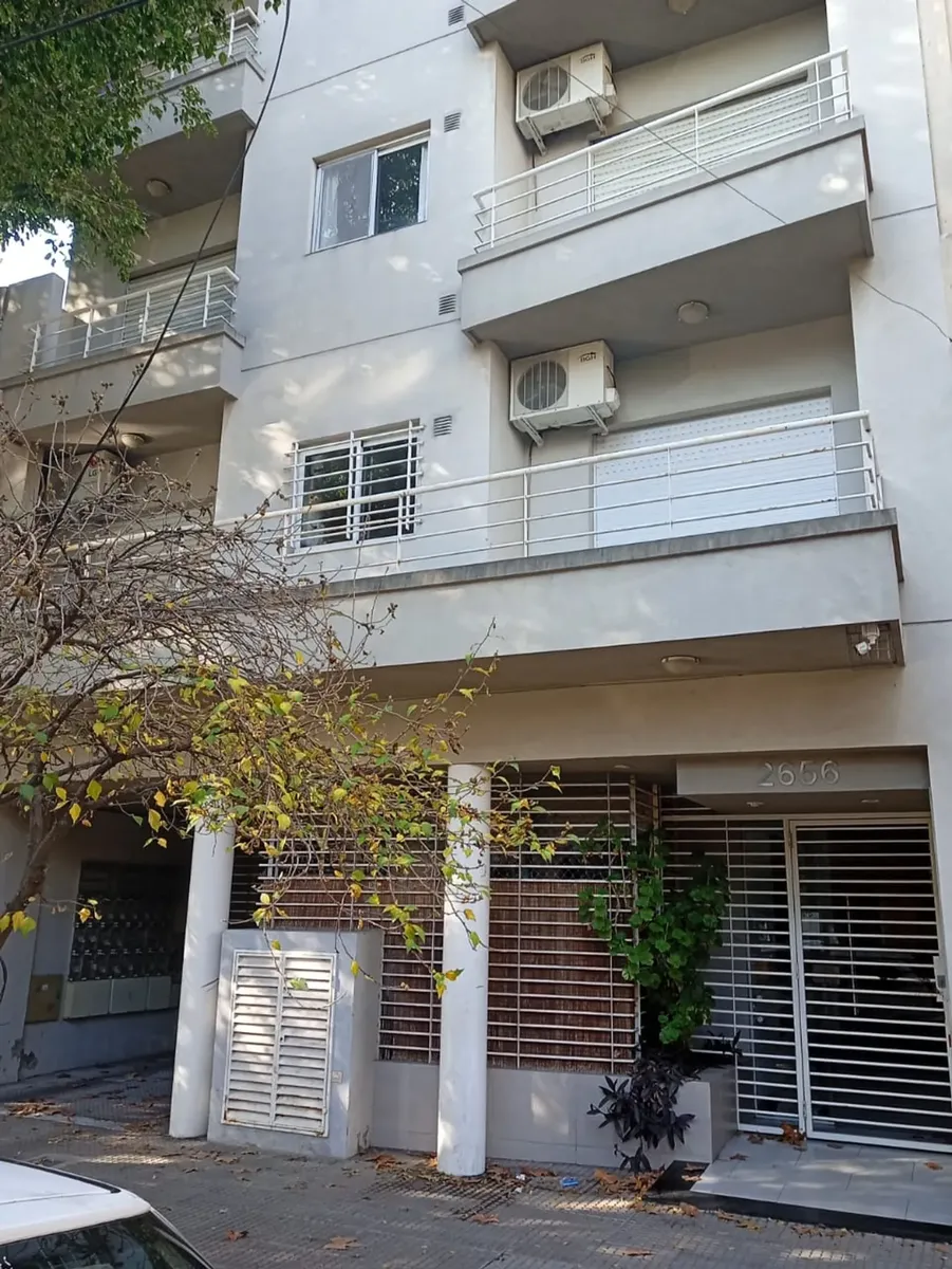 Studio 5º andar com varanda