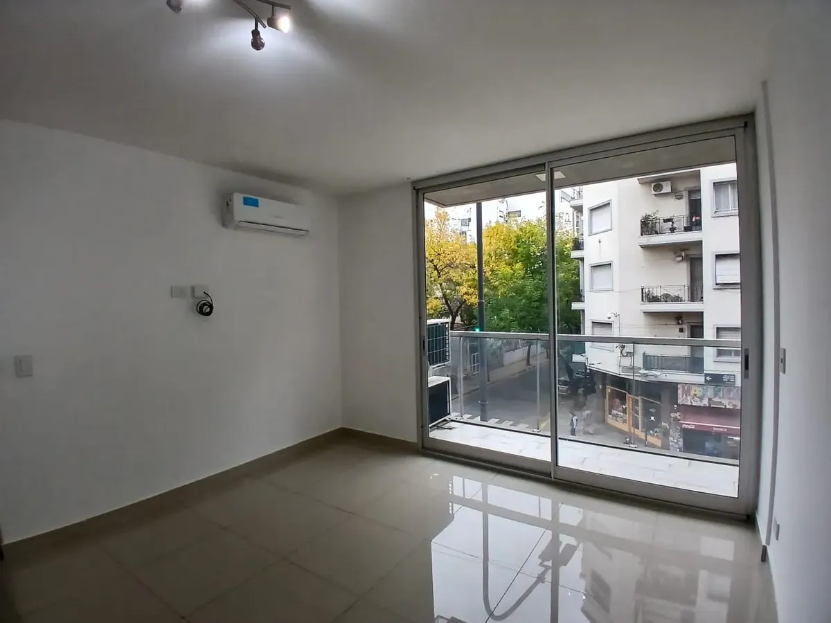 Almagro Alquiler 2 Ambientes Con Balcon