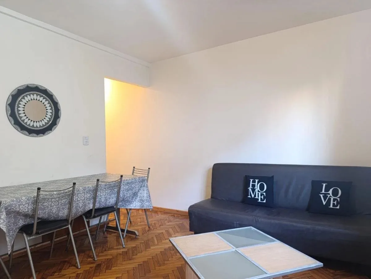 40 m² furnished in Monserrat