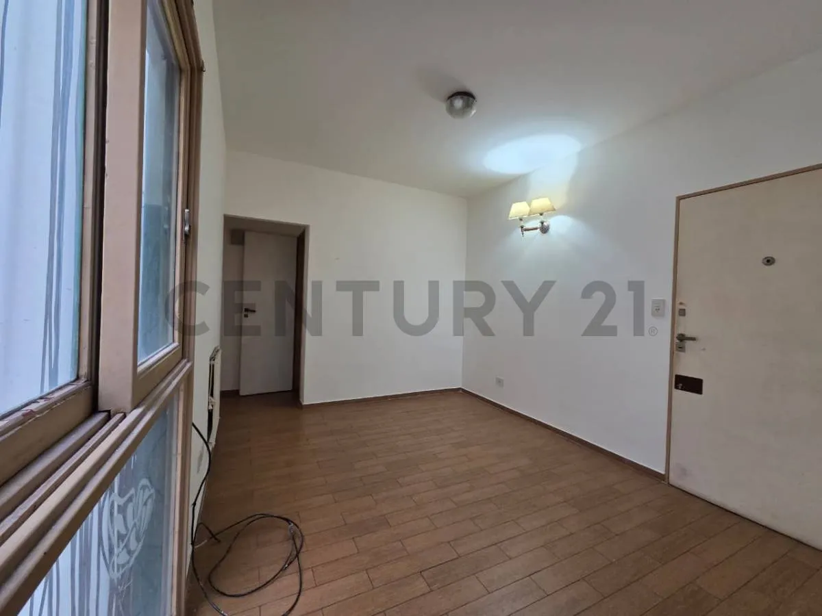 8th floor, Recoleta 2-room