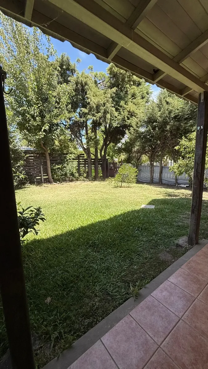 Alquiler De Casa En Barrio Cerrado. Mirasoles De Monte Grande Con Expensas:$185.0000