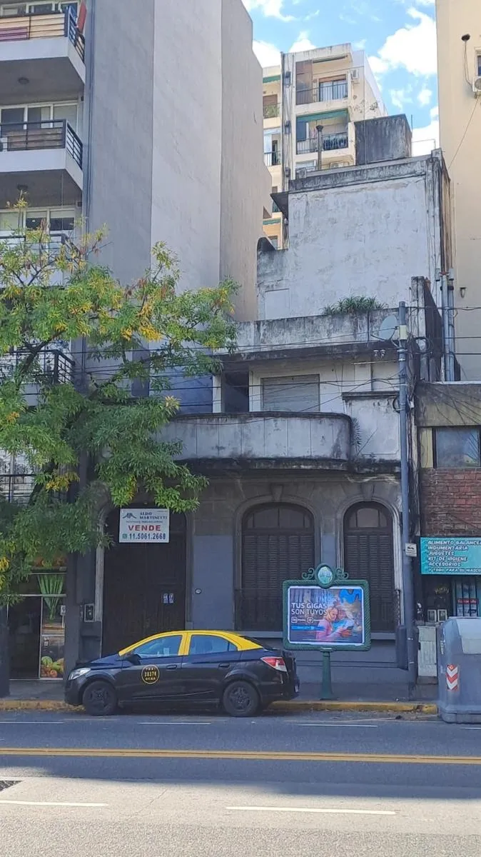 Historic house, Av. Jujuy frontage