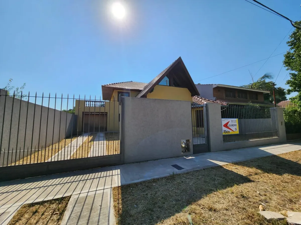 Casa En Venta O Alquiler A 4 Cuadras De Avenida Espora