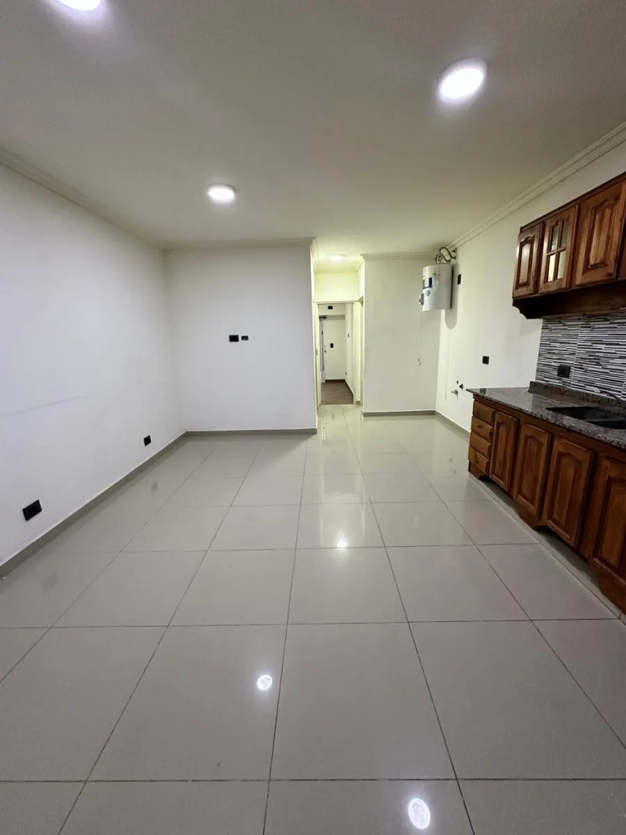 Planta baja con dos patios