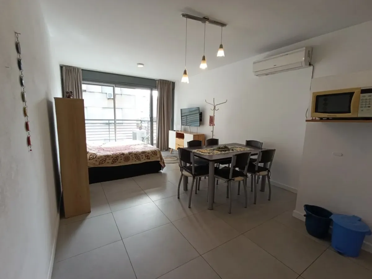 Alquiler Temporario Monoambiente Amoblado C/balco Y Amenities - Carlos Calvo 1600 - San Cristobal