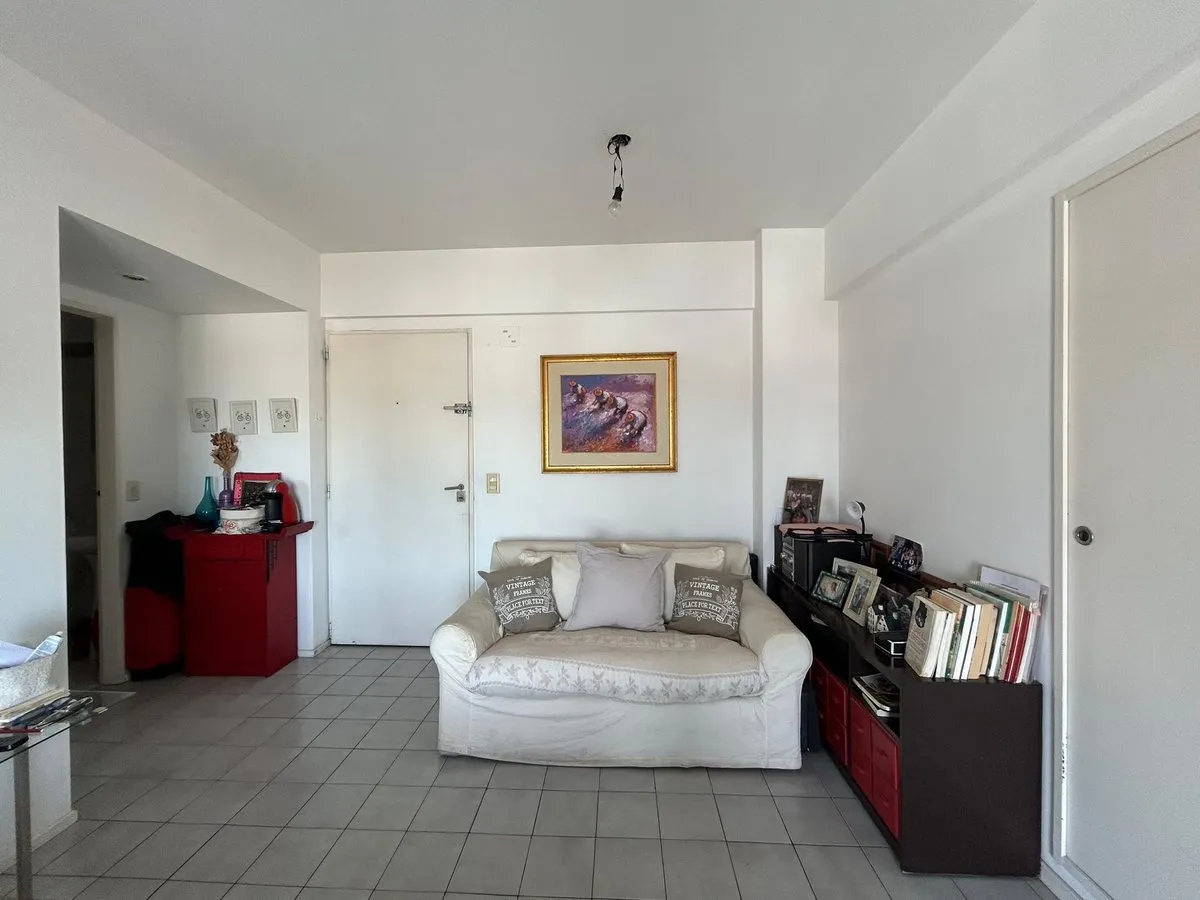 Listing: Studio, San Isidro
