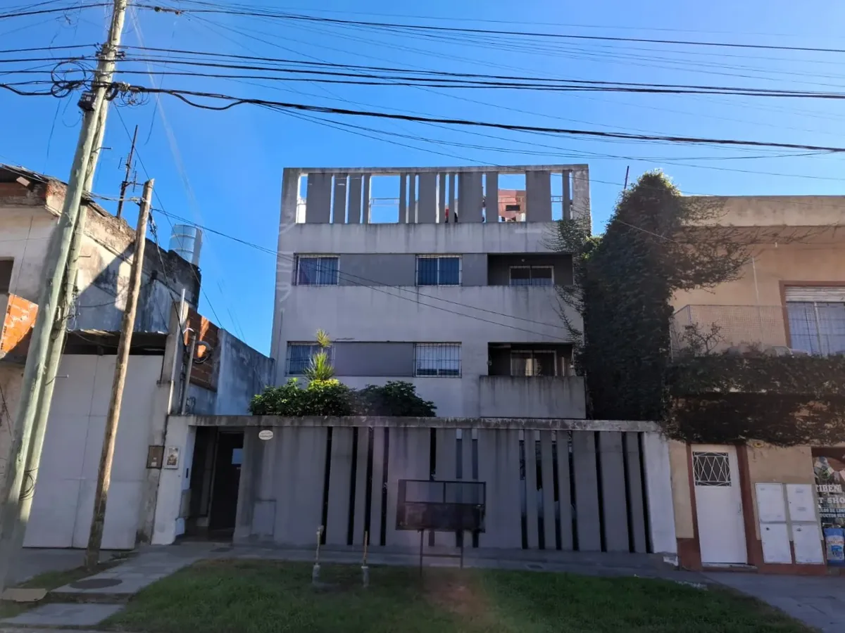 Alquiler Tapiales 3 Ambientes Bajas Expensas
