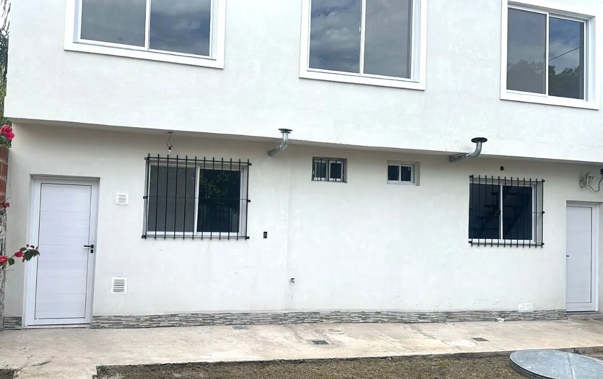New-build PH, 2 rooms