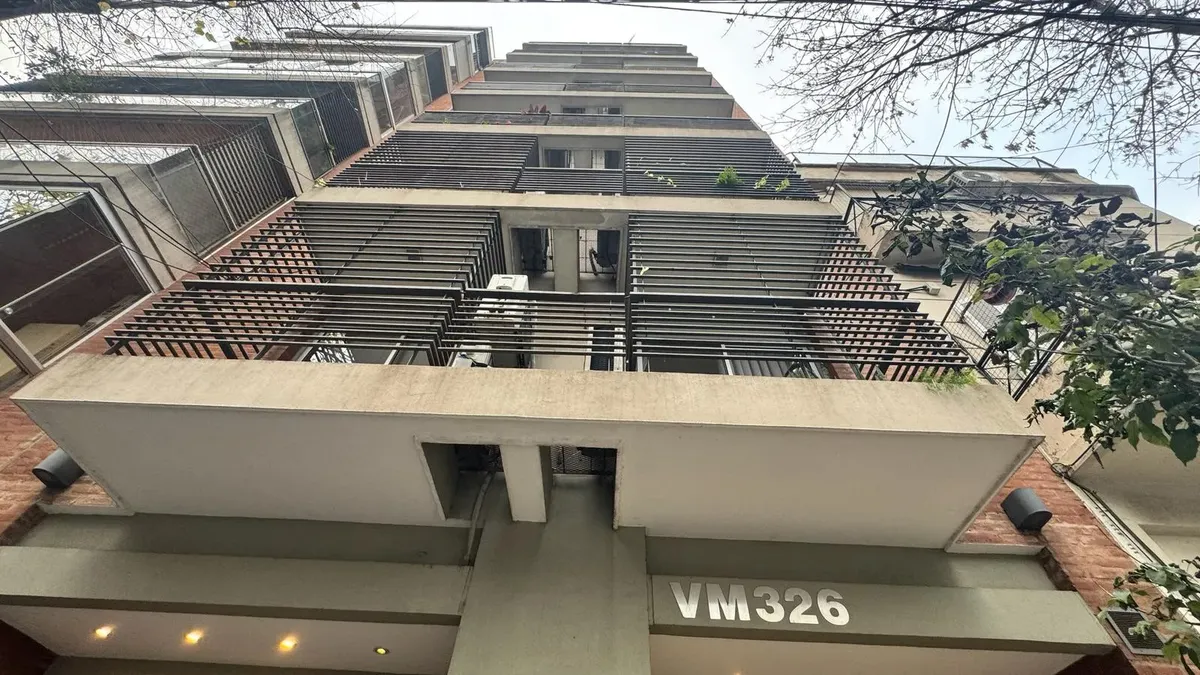 Apto Monoambiente Con División En Alquiler Moderno Con Balcón En Caballito