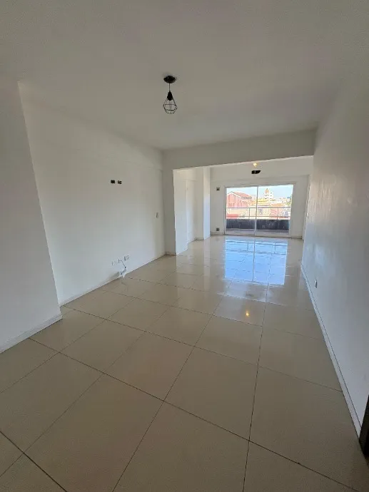 Departamento En Alquiler En Piñeyro