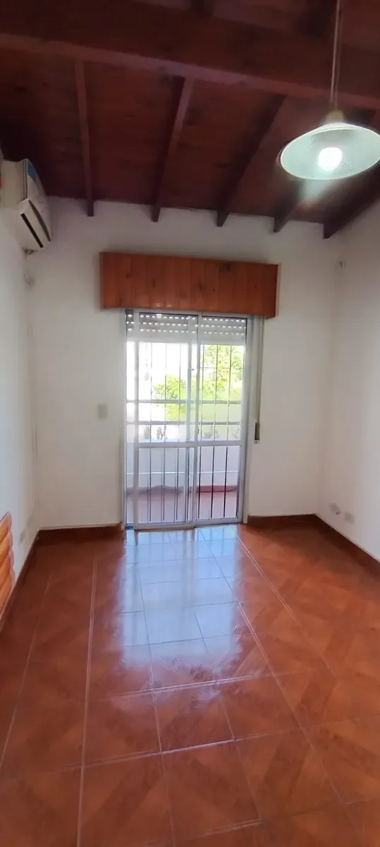 Departamanto En Alquiler, 1 Dormitorio, Cruce Varela
