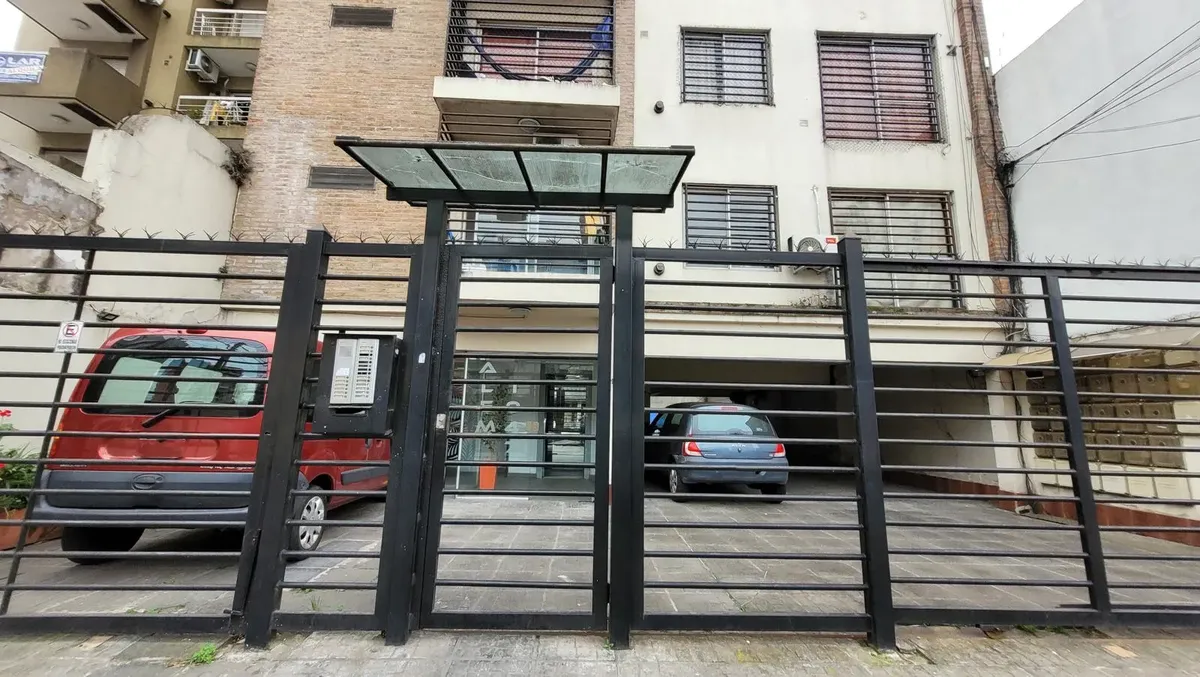 Departamento Monoambiente Amueblado - Morón