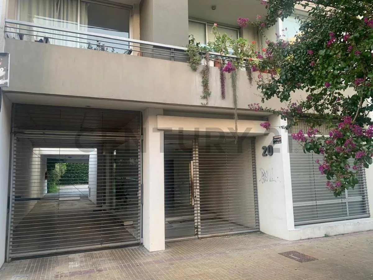 Studio 5º andar com varanda