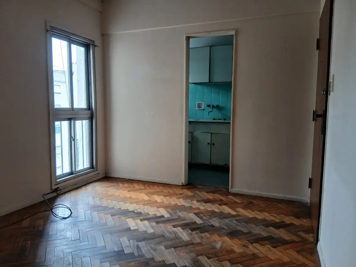 2-room apt, 7th floor