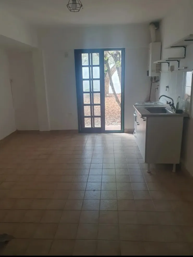 Ph En Alquiler Calle 11 Numero 478 Entre 41 Y 42 Pb
