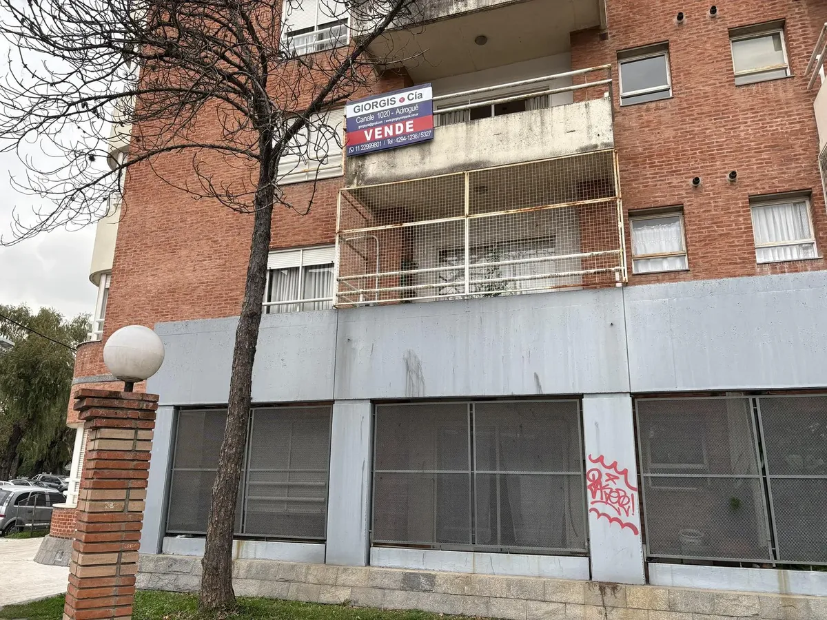 Departamento En Venta En Adrogue 4 Ambientes Con Pileta