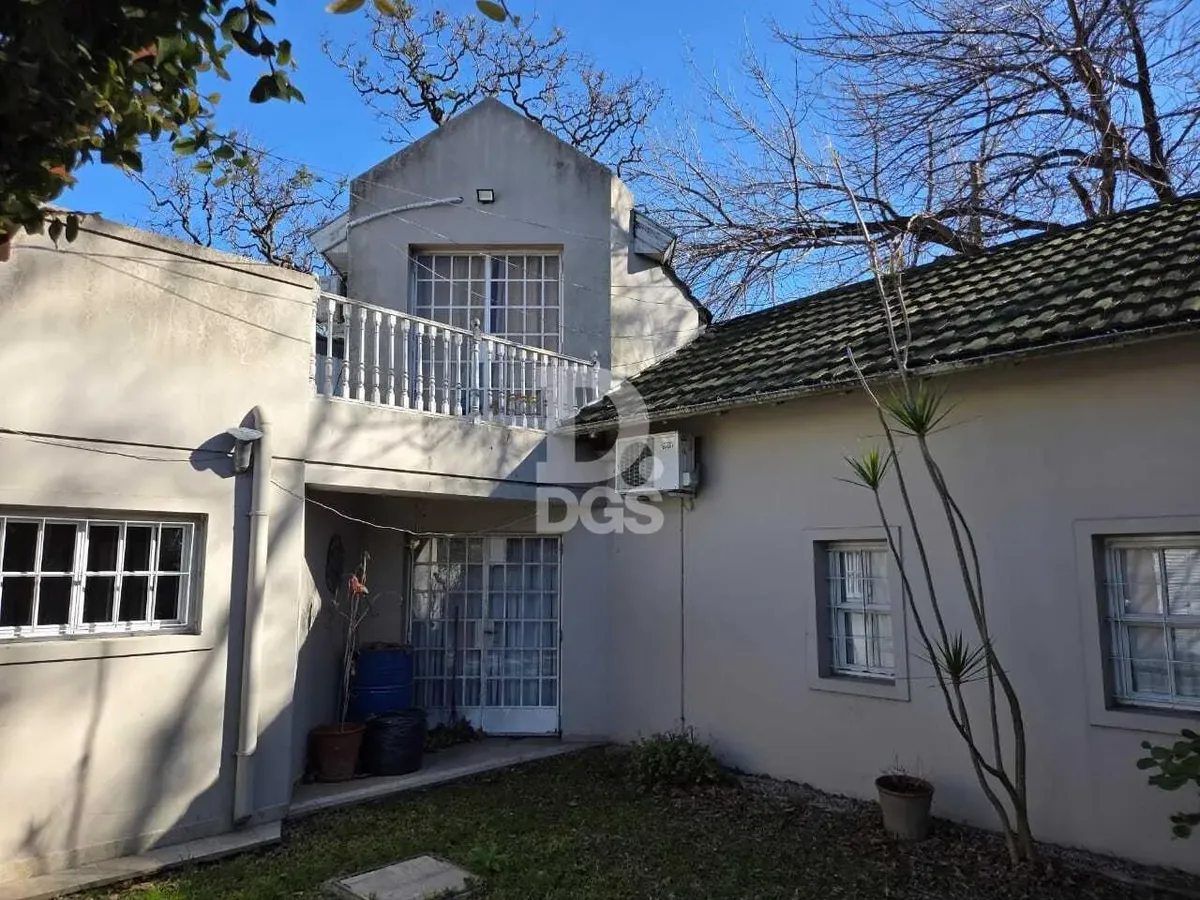 Casa Chalet En Alquiler En Lomas De Zamora, G.b.a. Zona Sur, Argentina