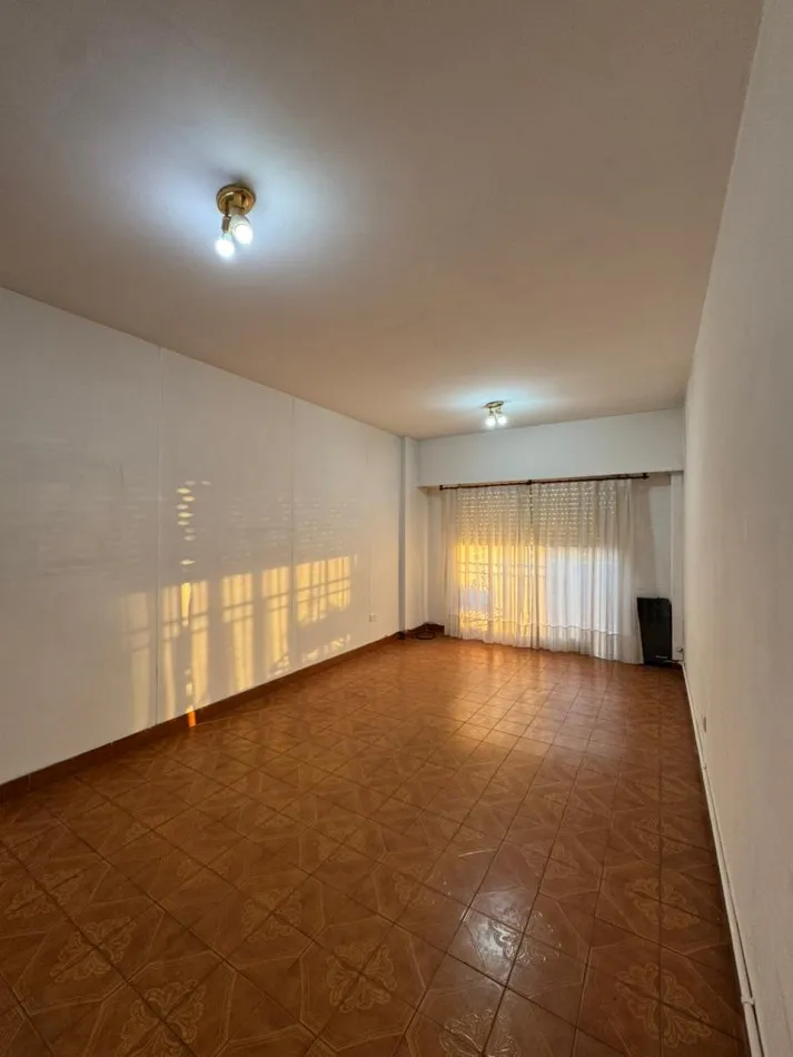 Departamento 3 Ambientes En Alquiler !
