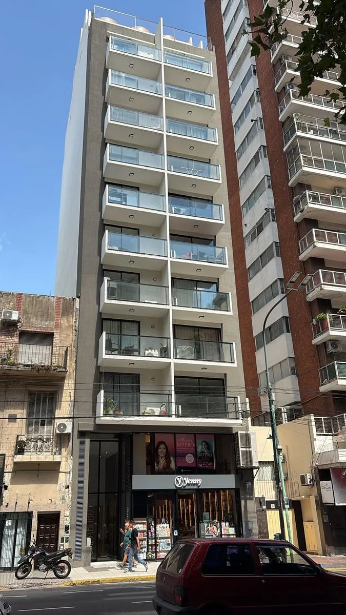 Departamento En Venta Flores Ambiente Y Medio Pileta Sum