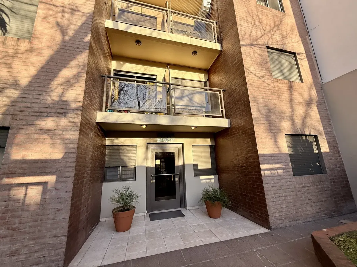 Departamento En Alquiler En La Plata
