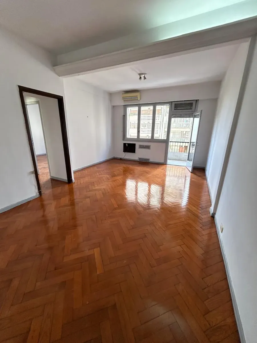 3 Amb. C/dependencia En Alquiler-villa Crespo