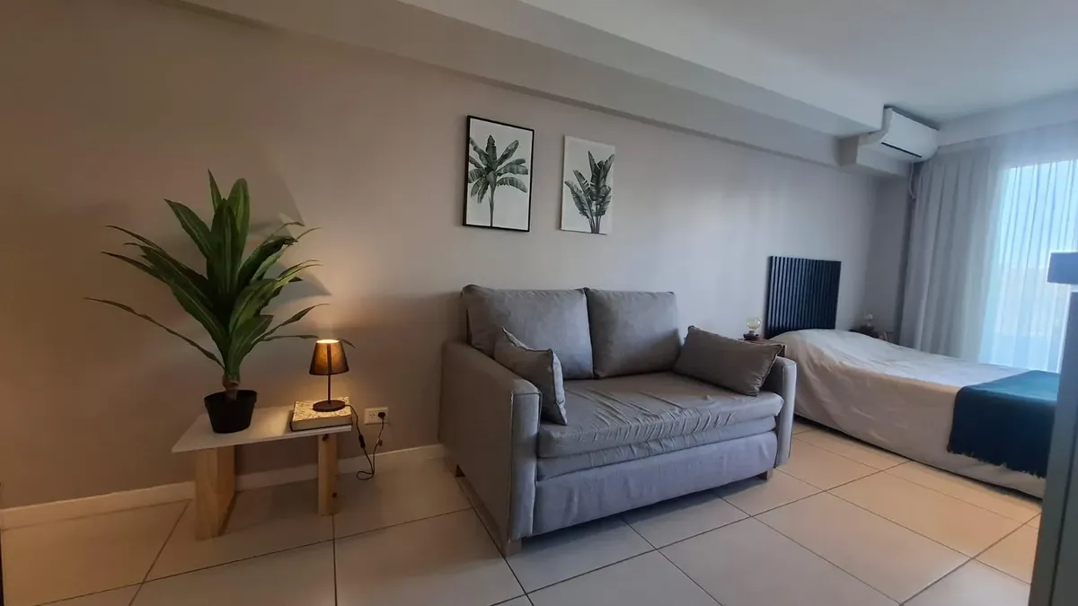 Alquiler Amoblado Departamento Monoambiente Con Balcón Y Vista Abierta En Belgrano C
