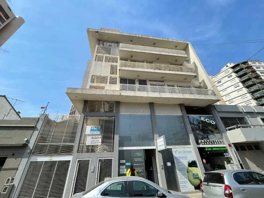 Departamento En Alquiler En Bernal Centro