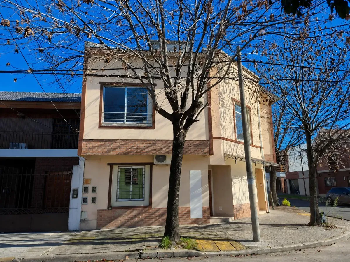 Alquiler De Departamento De 2 Ambientes En Duplex En Ramos Mejia