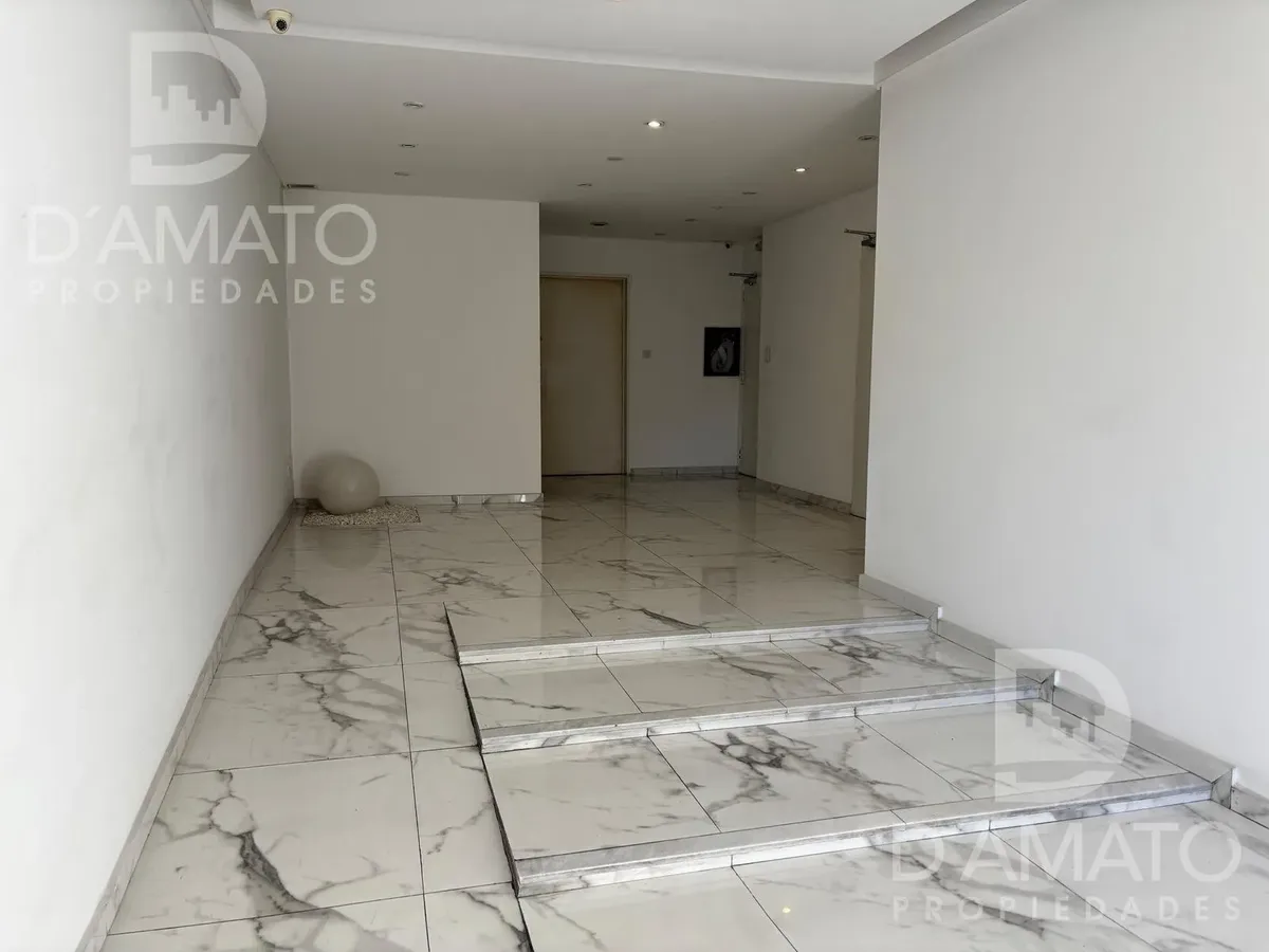 Departamento En Monte Castro