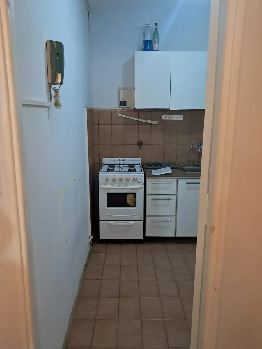Departamento De 2 Ambientes En Alquiler, Luminoso