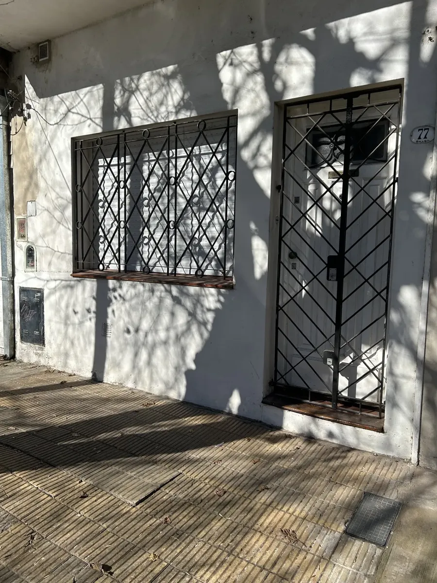 2-room PH with patio