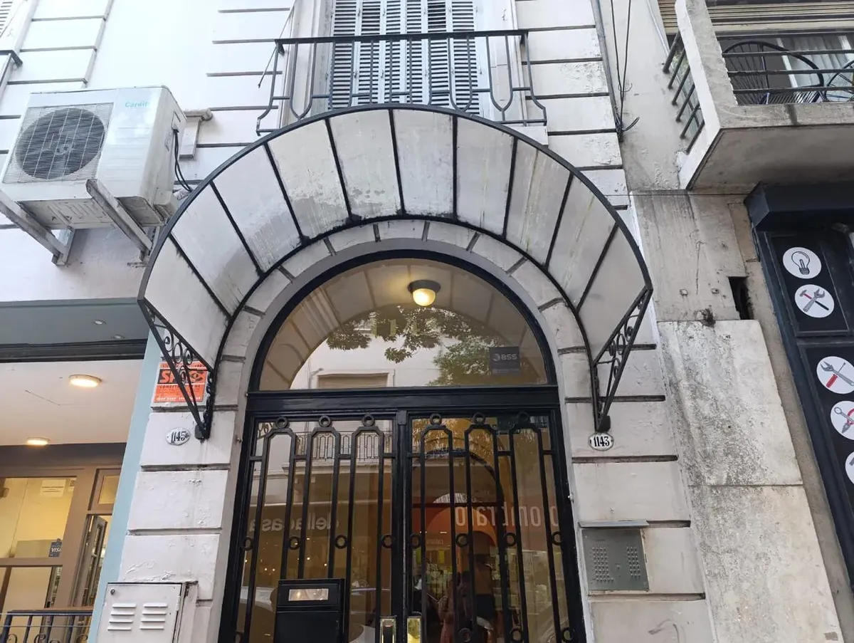 Recoleta studio with mezzanine