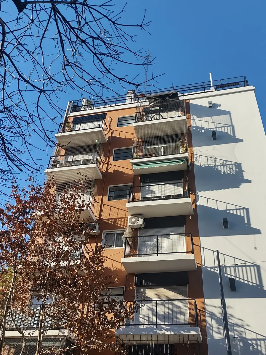 Apartamento 3º andar com terraço