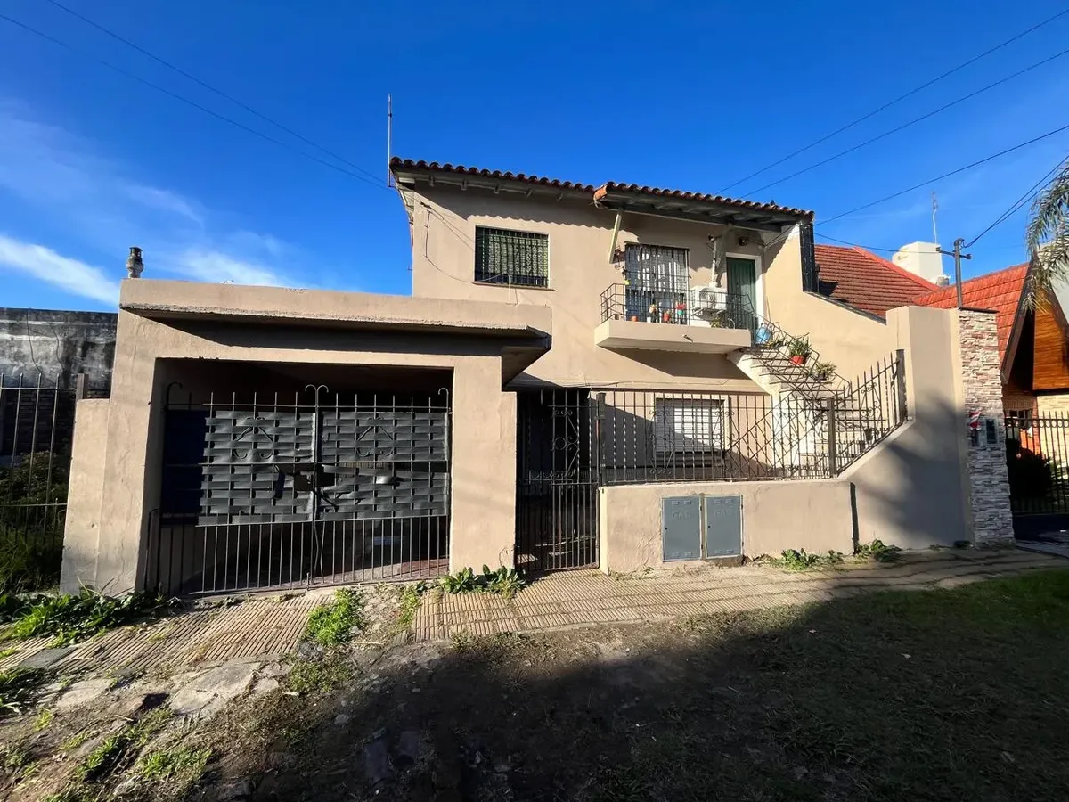 Casa En Alquiler - Ituzaingó Sur