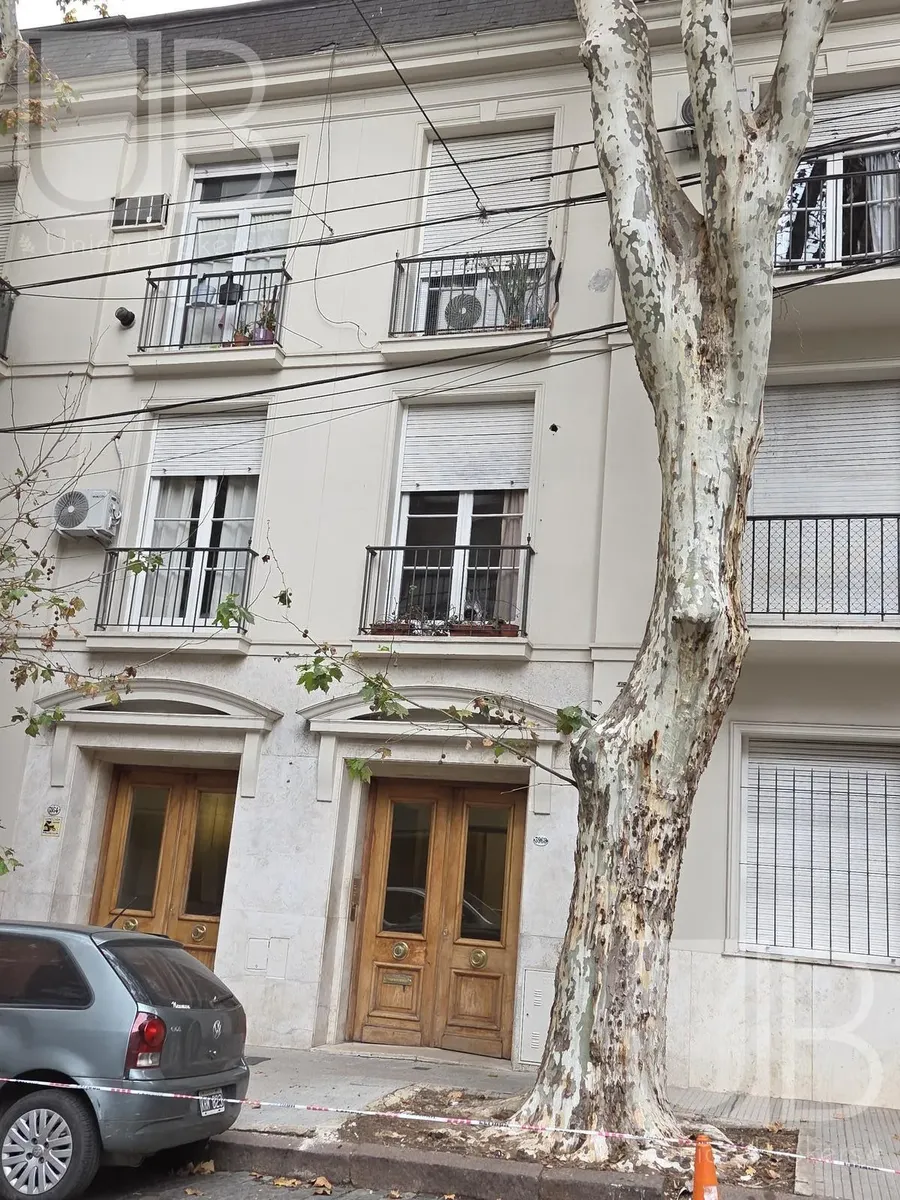 Alquiler 2 Ambientes Con Jardin - Coghlan