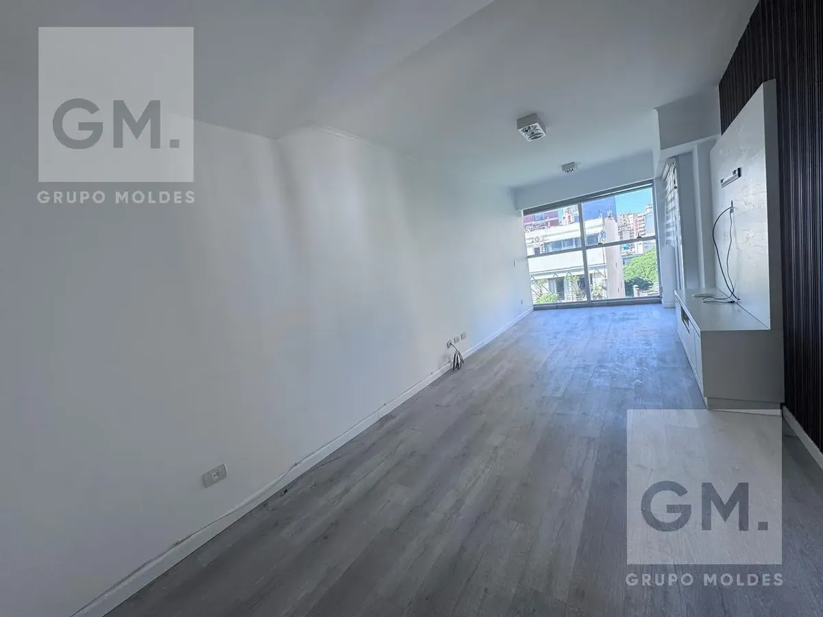 Venta Dos Ambientes En Belgrano Con Terraza Y Jacuzzi Propio Edificio Full