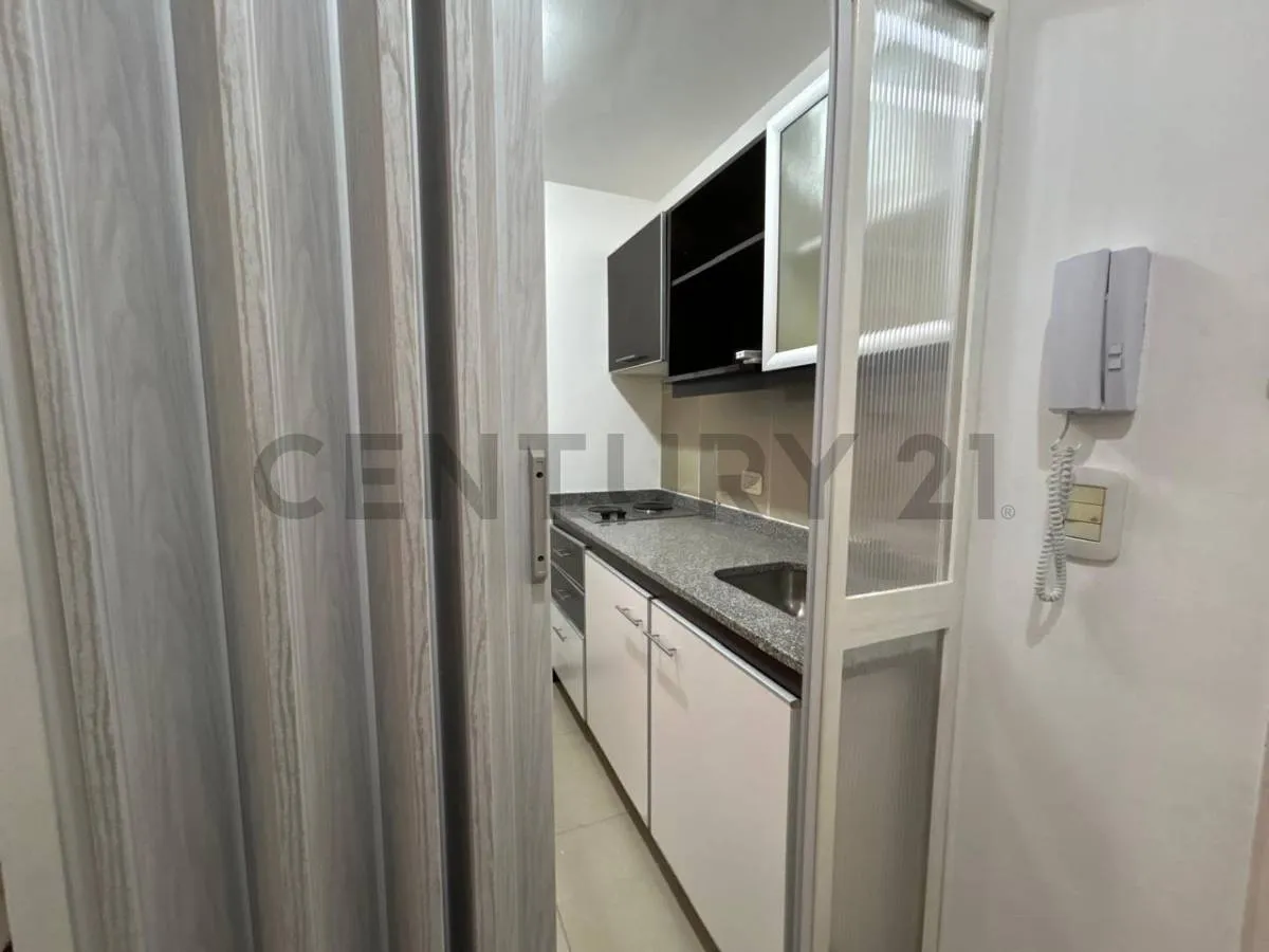 Imóvel: 1 quarto, Villa Crespo