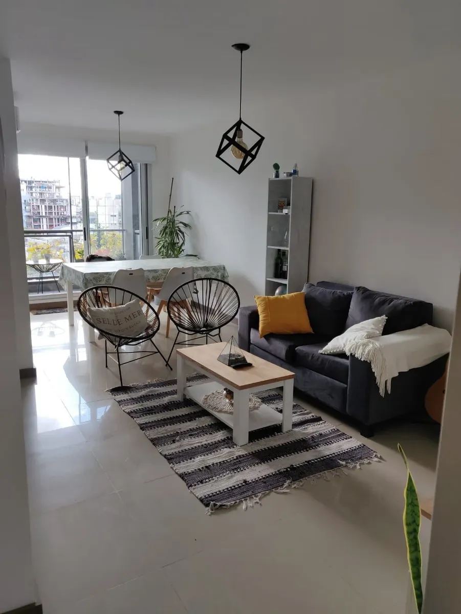 Alquiler Departamento 2 Ambientes En Villa Crespo Sobre Av. Juan B. Justo