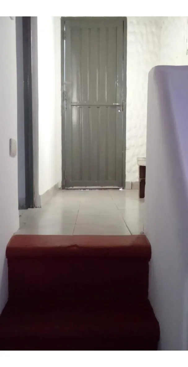 Apartamento tipo casa com terraço