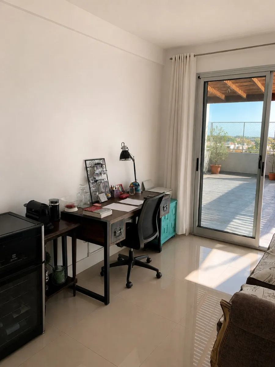Amplio Duplex Con Terraza Y Parrilla Propia Con Cochera